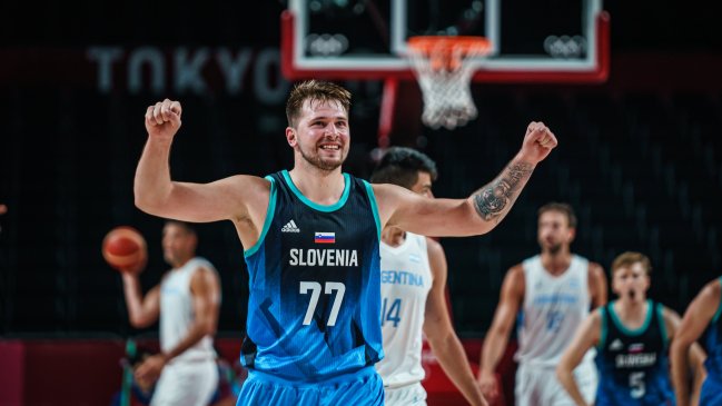 Eslovenia contó con un enorme Luka Doncic para tumbar a Argentina en el baloncesto de Tokio 2020