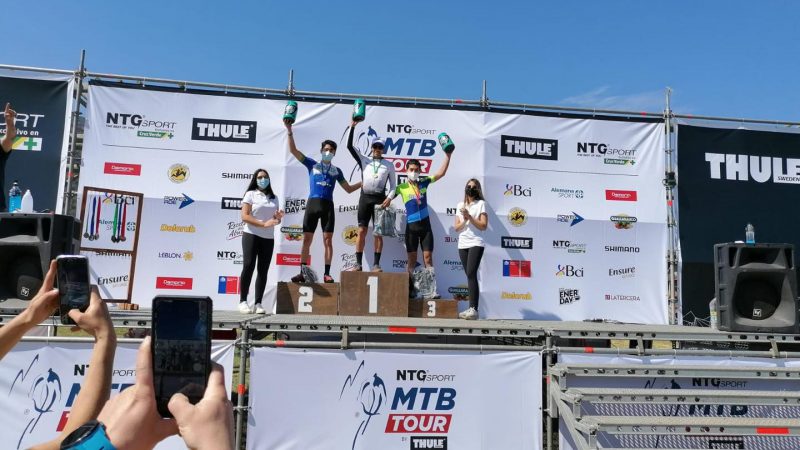 CONCURRIDA PARTICIPACIÓN DE CICLISTAS LICANTENINOS EN EL CAMPEONATO MTB RUTA DEL COPIHUE DE CUREPTO