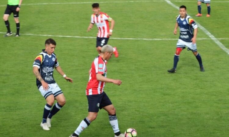 Deportes Linares enfrentará la tercera fecha en un momento complejo desde lo institucional