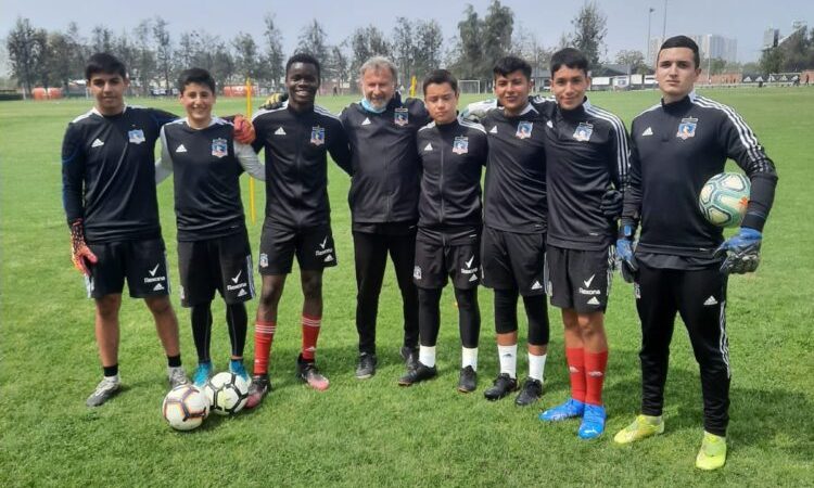 ¡Atención arqueros del Maule!: Colo-Colo busca al nuevo Claudio Bravo