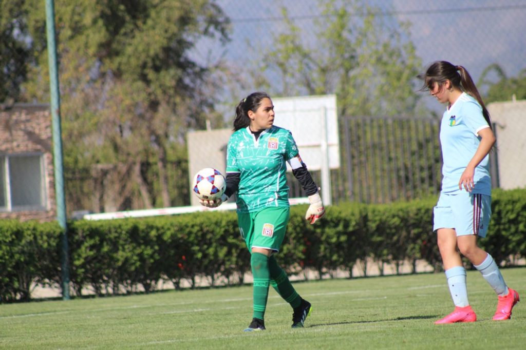 Ivana González: “Mi sueño es llegar a Primera División y así poder retirarme tranquila”
