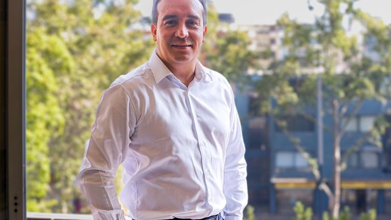 ASUMIÓ NUEVO DIRECTOR DE IND