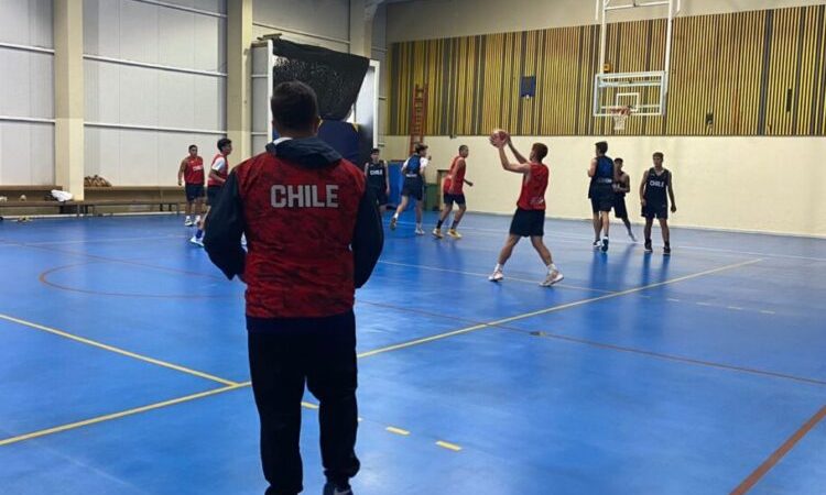 Curicano será parte de convocatoria nacional de básquetbol en el CEO