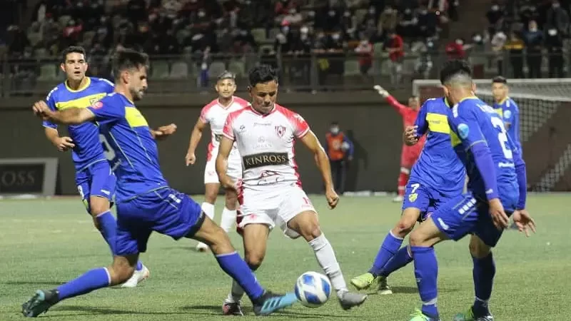 DEPORTES COPIAPÓ Y BARNECHEA PROTAGONIZARON INTENSA PARIDAD EN EL LVH