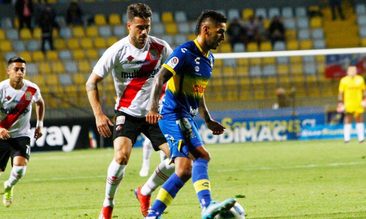 Curicanos rescatan empate como visitantes