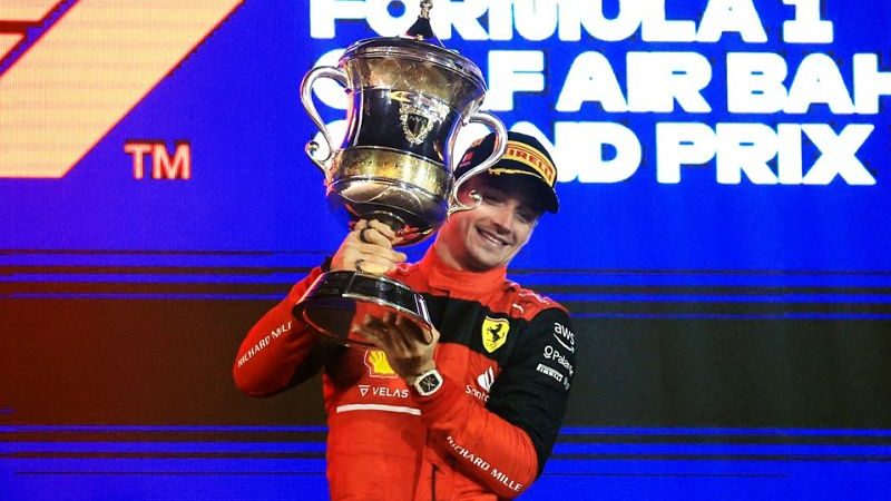 FERRARI TIÑE DE ROJO EL GP BAHRÉIN