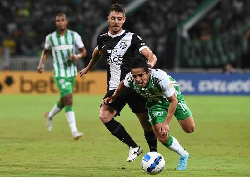 OLIMPIA SIGUE SACANDO RIVALES