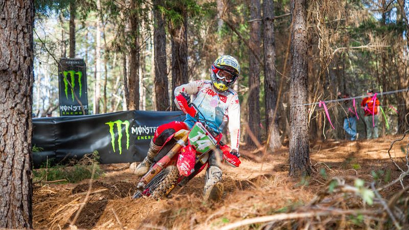 RUY BARBOSA CEDE POSICIONES EN EL GNCC
