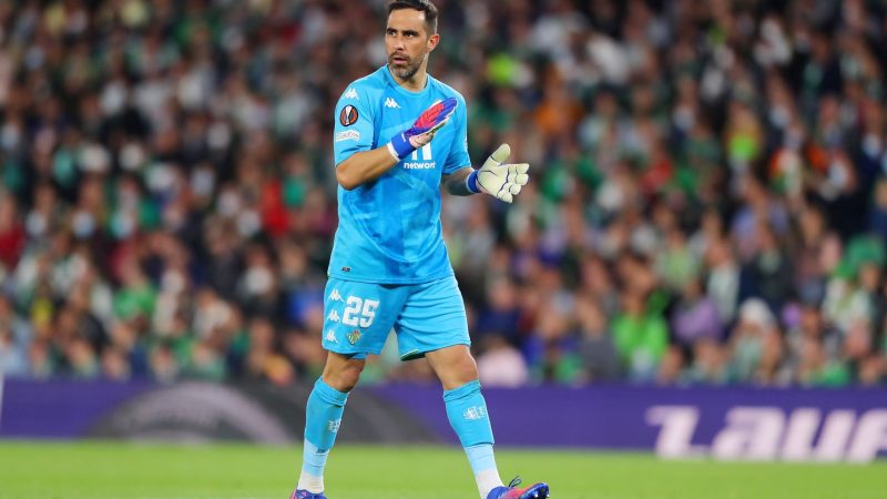 Con Bravo titular: Betis perdió en la ida de Europa League frente a Frankfurt