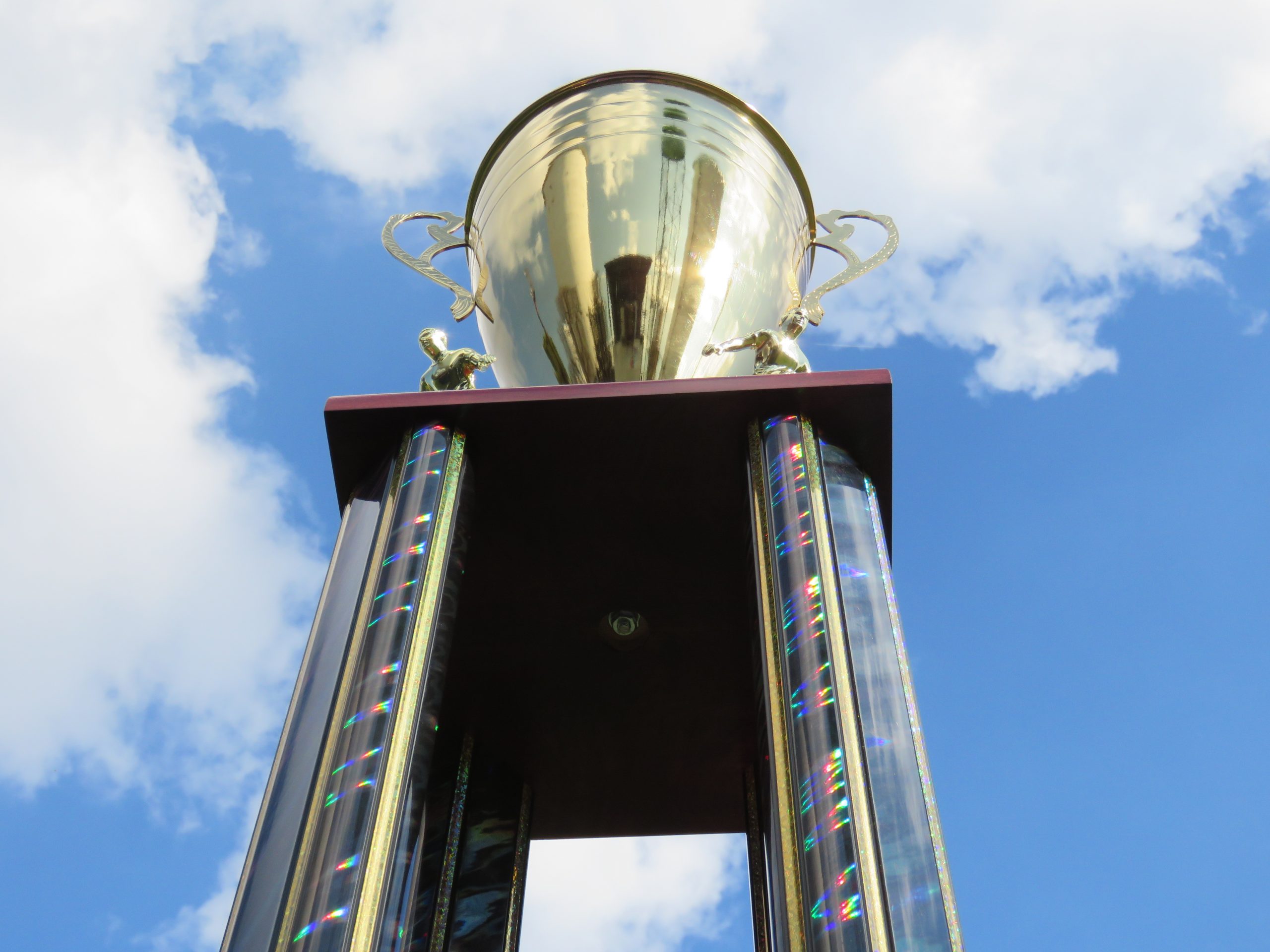 LA COPA DE CAMPEONES YA ESTÁ EN VITRINA