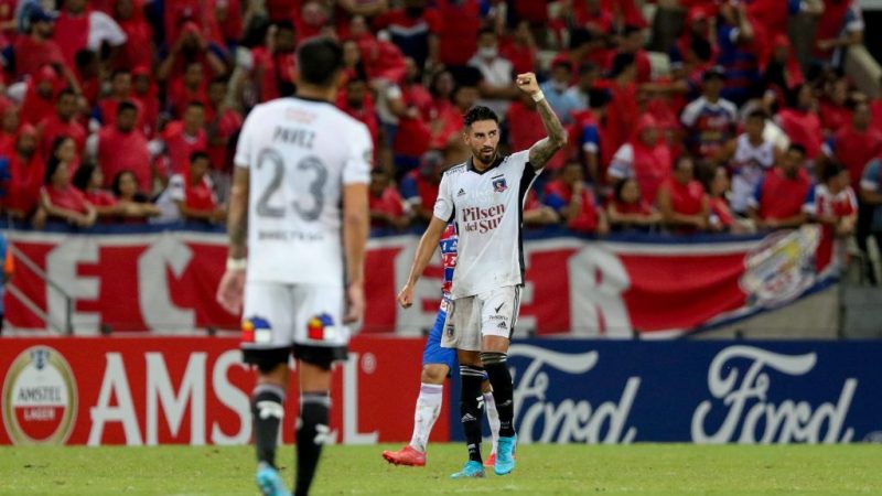 Colo-Colo se agrandó en Brasil y logró el triunfo