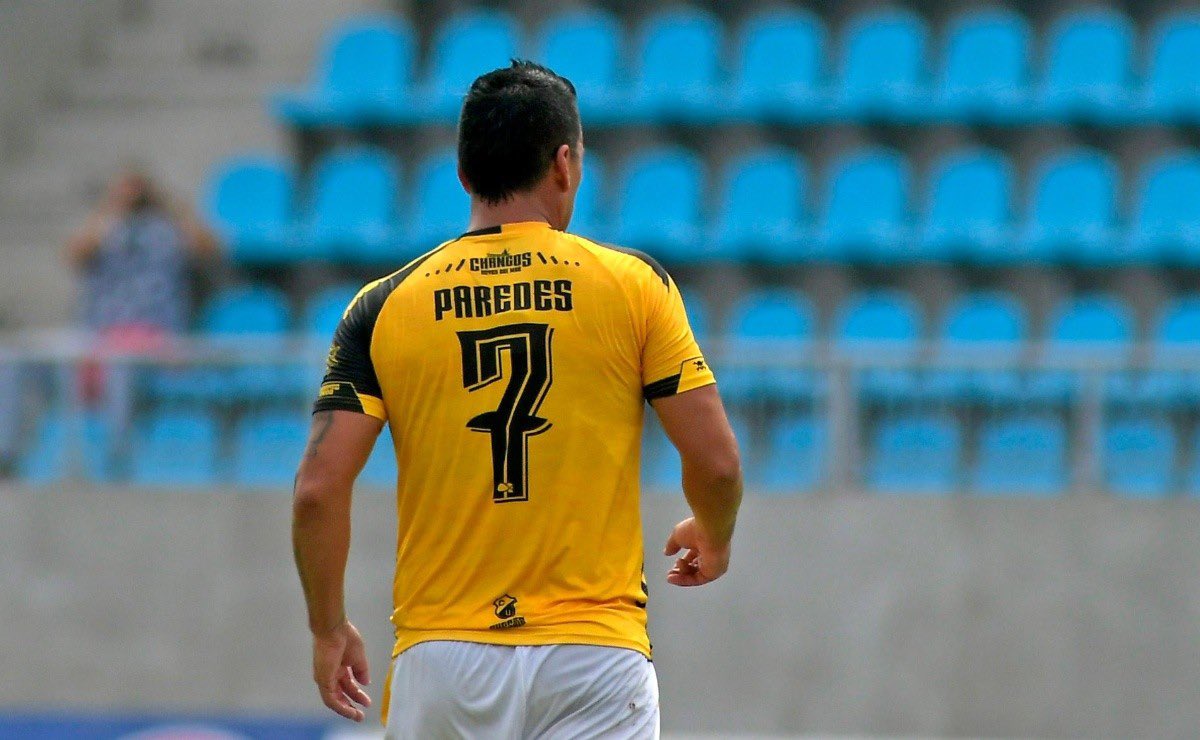 ESTEBAN PAREDES EN CURICÓ