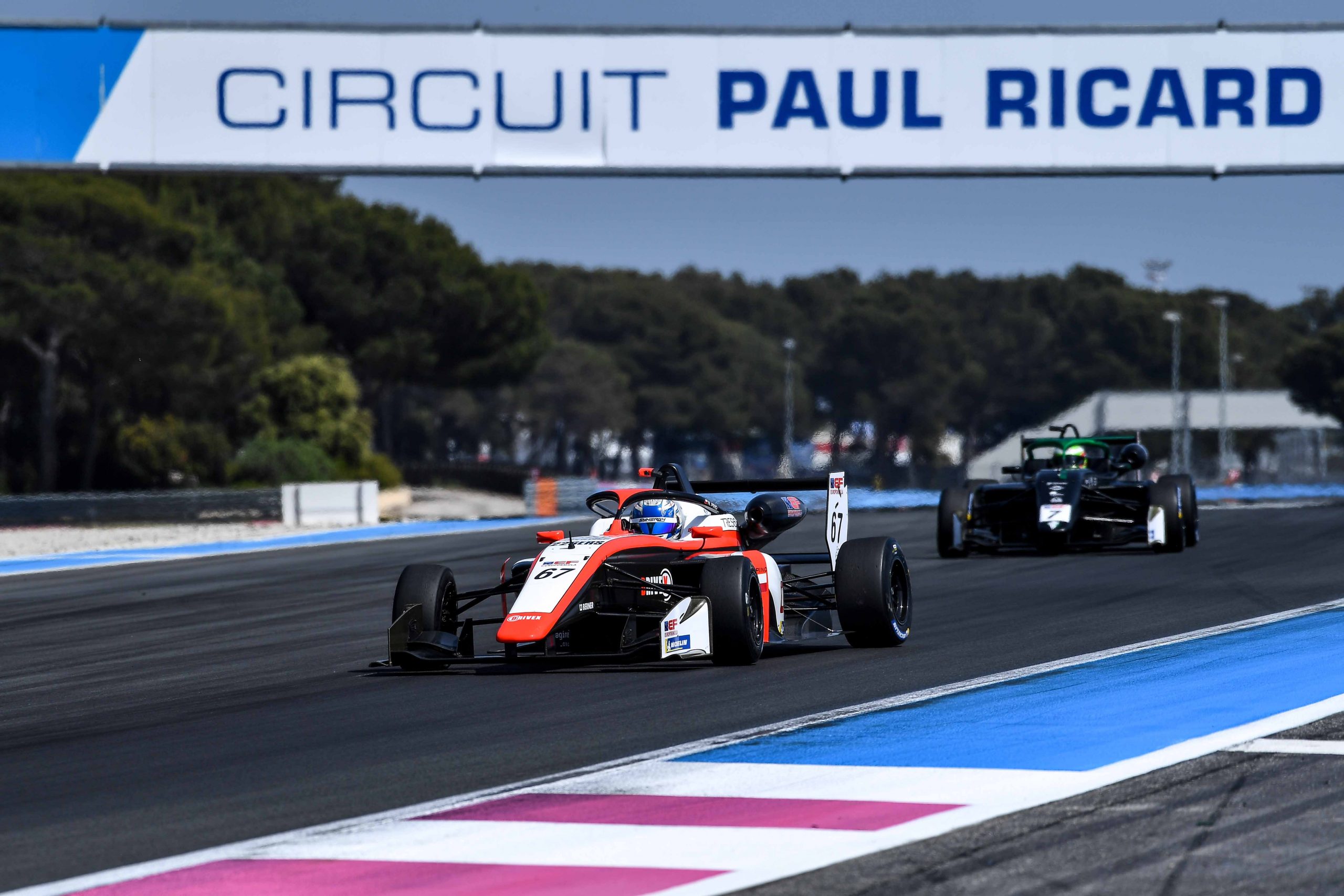 EL SUFRIMIENTO DE PINO