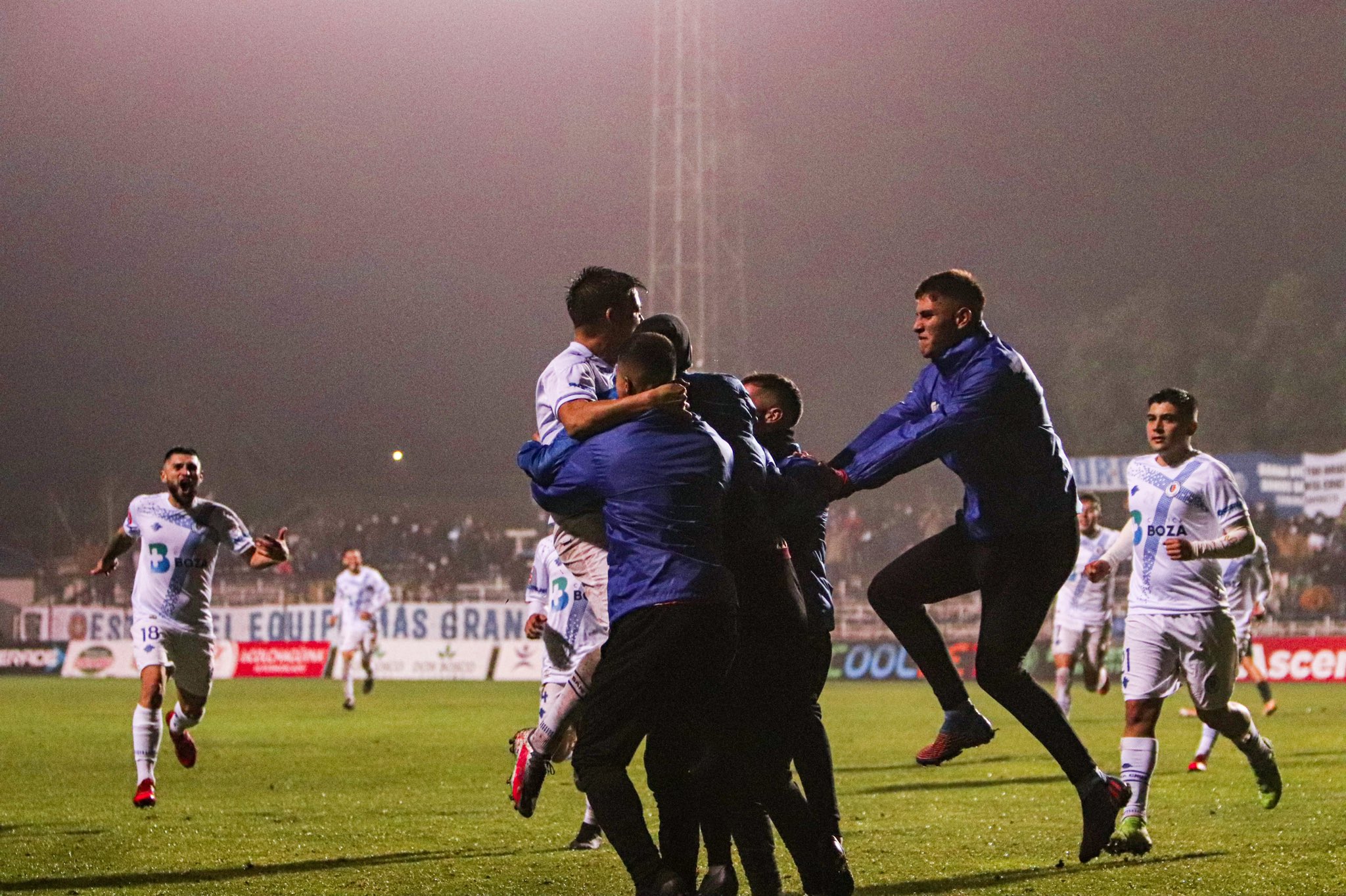 CELEBRARON ESCAPE DEL SÓTANO