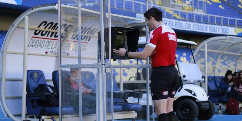 ¿Cambios en el VAR? ANFP evaluará su uso en el Campeonato Nacional
