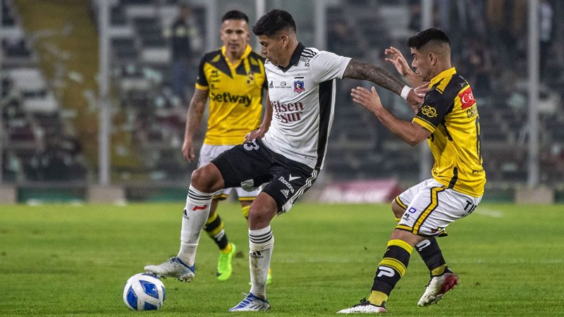 Colo-Colo hundió el barco de Coquimbo Unido