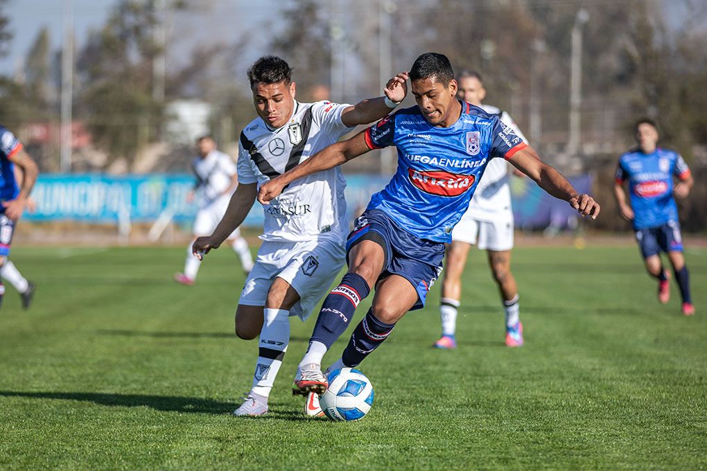 Santiago Morning y Deportes Melipilla empataron en un duelo accidentado