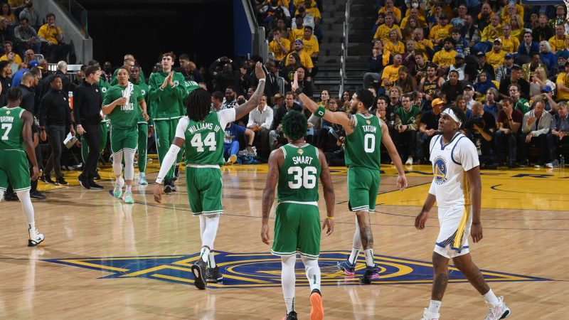 CELTICS EN MEMORABLE ARRANQUE