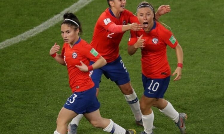 Lontuenina es parte de la nómina de la Roja femenina para Copa América