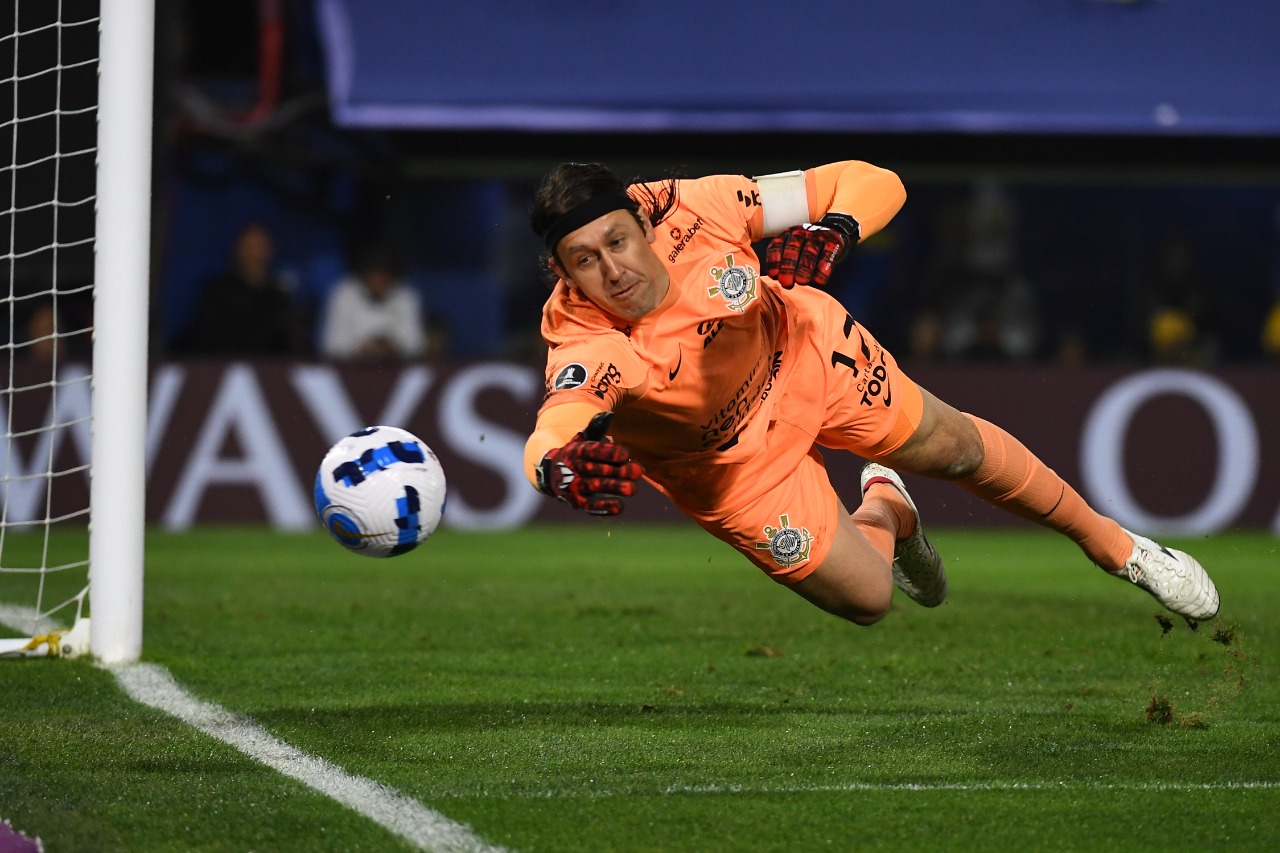 CASSIO ELIMINA A BOCA EN LA BOMBONERA