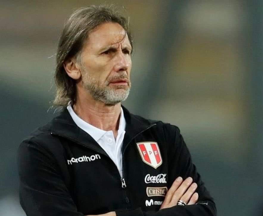 EL TIGRE DEJA LA SELECCIÓN NACIONAL DEL PERÚ