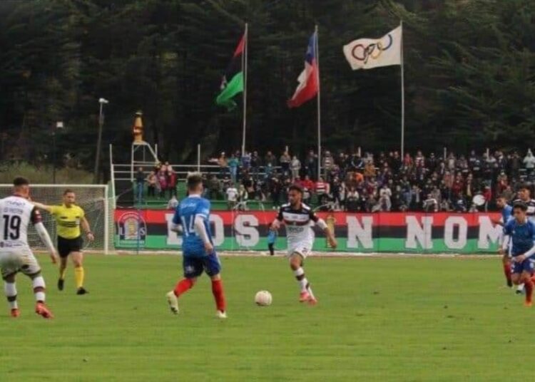 Linares perdió en duelo que terminó con lluvia de proyectiles