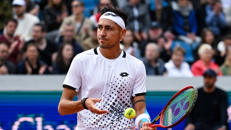 BAJÓ 3 LUGARES PERO SE MANTIENE COMO EL MEJOR CHILENO