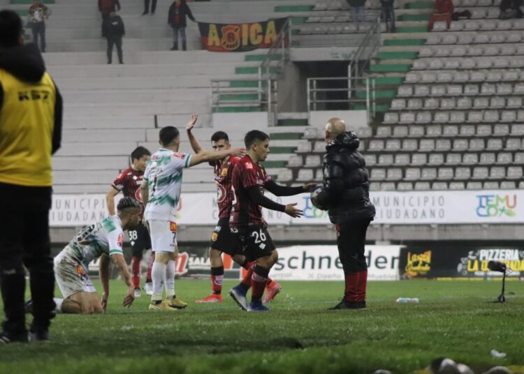 Rojinegro entrenó fórmula para vencer a Barnechea