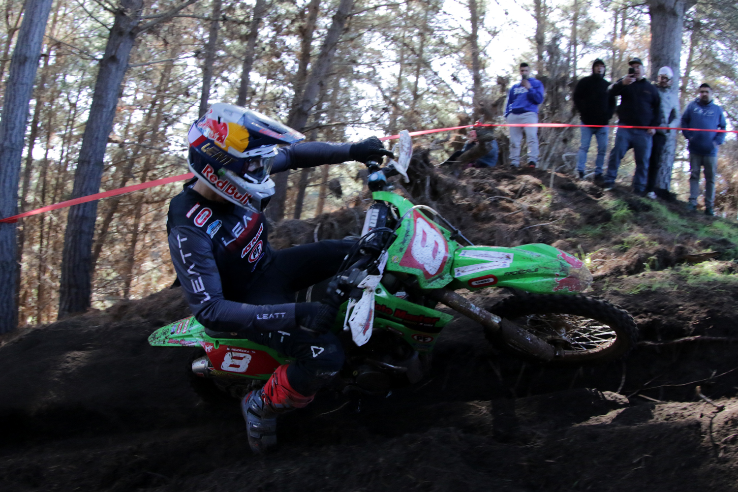 BENJAMÍN HERRERA LIDERA EL LATINOAMERICANO DE PICHILEMU