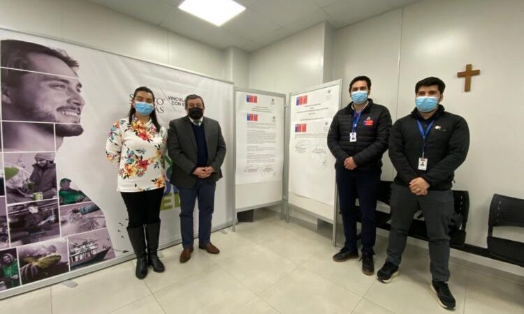 IND y Santo Tomás Talca firmaron convenio de cooperación mutua