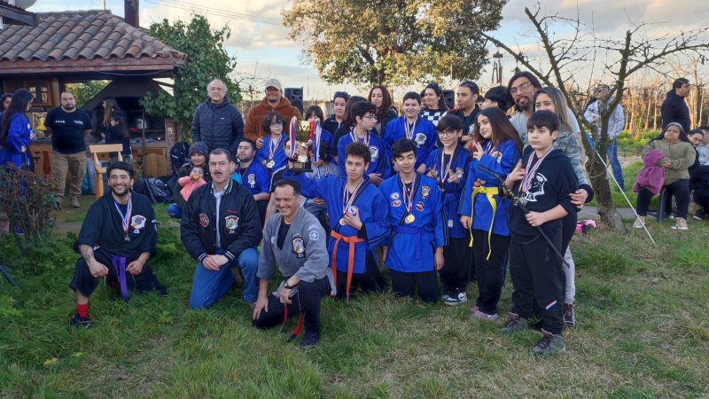 Academia Kenpo karate de Curicó celebró un nuevo aniversario