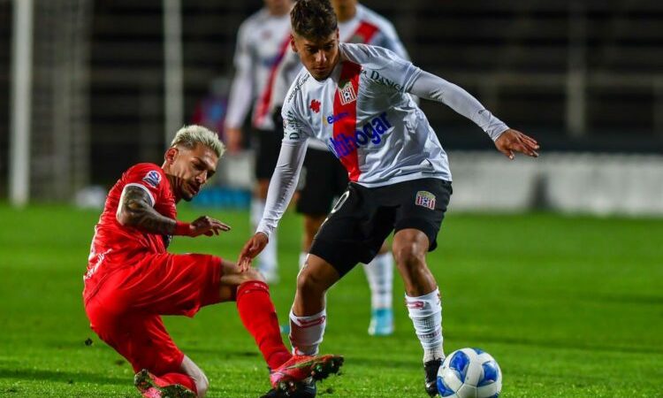 El “Curi” fue certero para festejar en casa