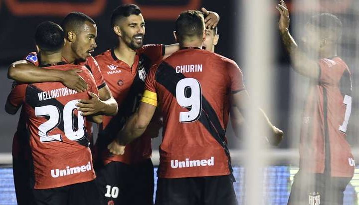EL DRAGÁO CLUBE TOMA VENTAJA SUDAMERICANA