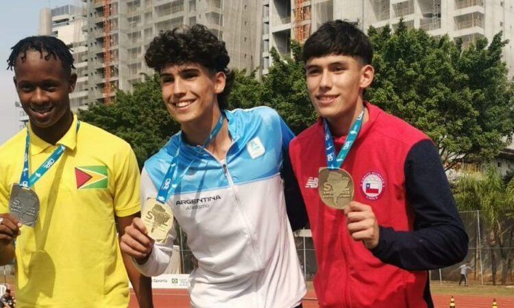 Benjamín Aravena prometió y cumplió en el Sudamericano U-18