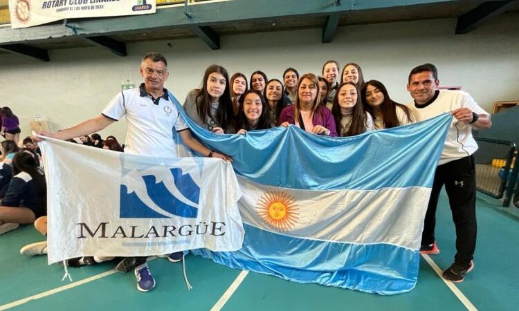 En Linares se juega torneo internacional de vóleibol U18