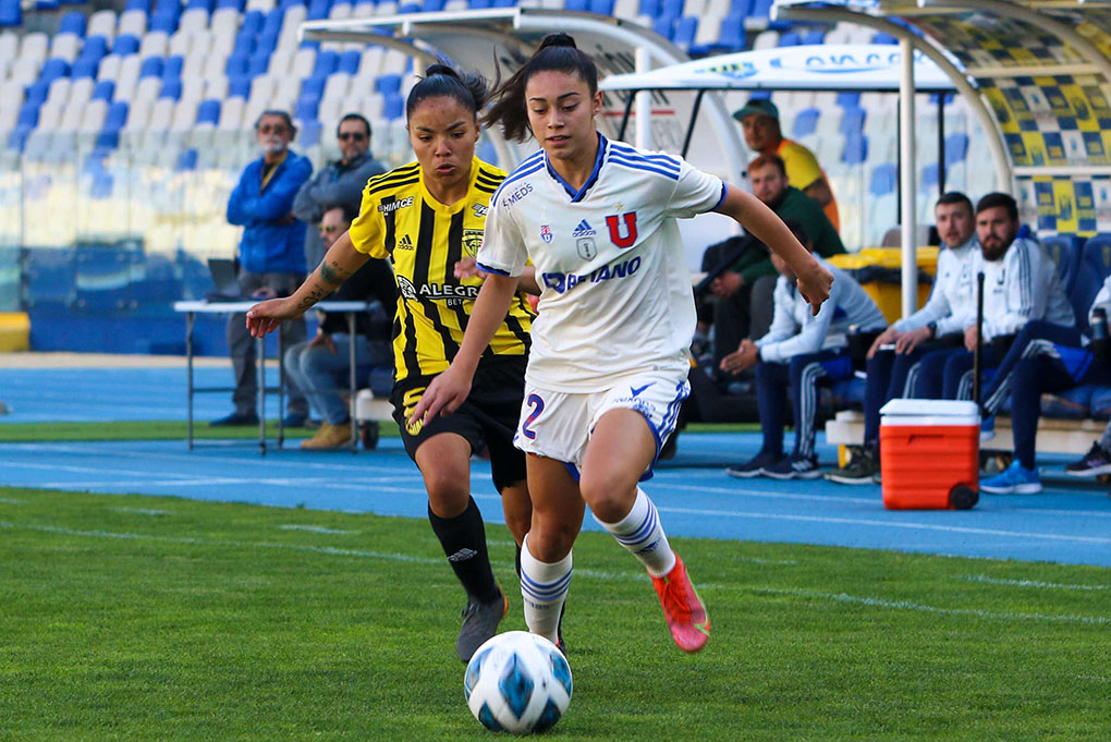 Universidad de Chile volvió a los abrazos en el Ester Roa