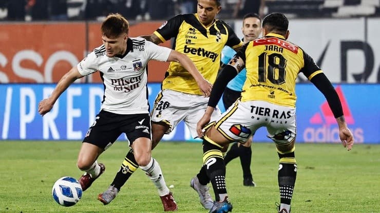 Tampoco habrá premiación: duelo entre Colo Colo y Coquimbo Unido no recibirá a la hinchada del Cacique