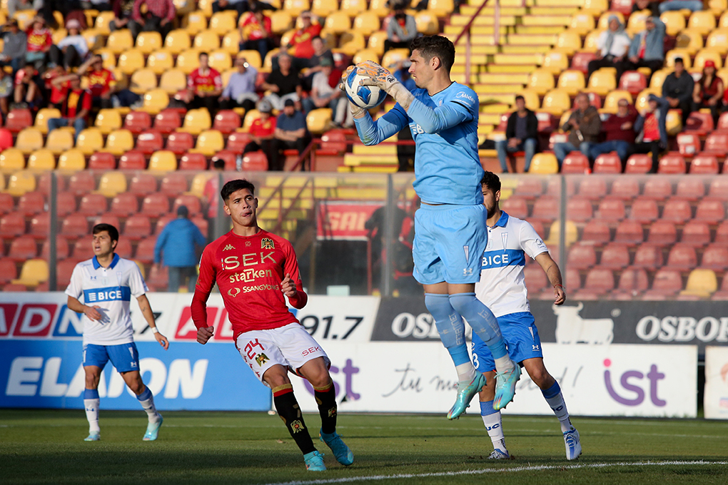 La UC logra ajustado triunfo ante la Unión Española y se mete en la parte alta de la tabla