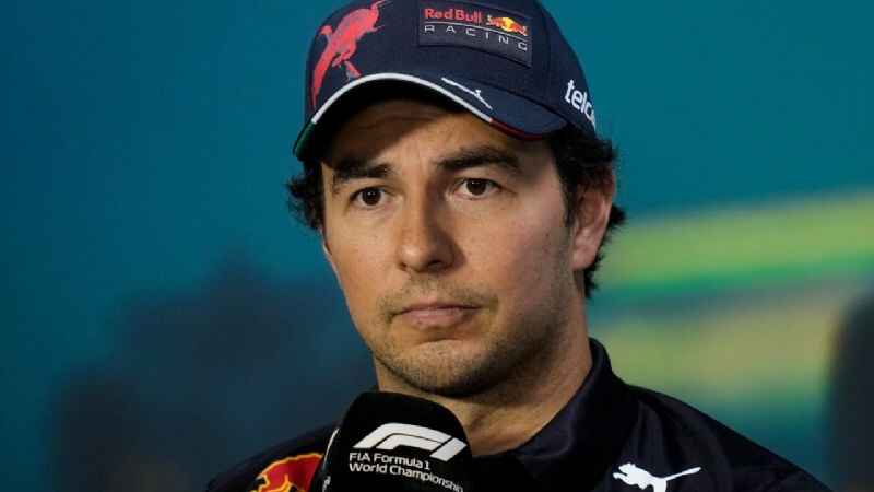 “SI TIENE DOS CAMPEONATOS DEL MUNDO, ES GRACIAS A MI”