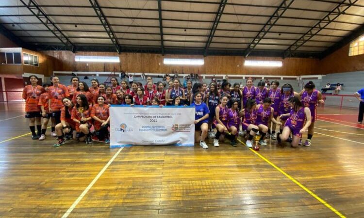 Torneo “Poder femenino Escalando Cumbres” terminó con bombos y platillos