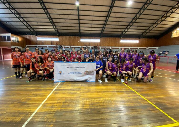 Torneo “Poder femenino Escalando Cumbres” terminó con bombos y platillos