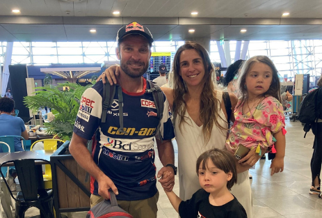 “Chaleco” López viajó a Arabia Saudita a una nueva versión del Dakar