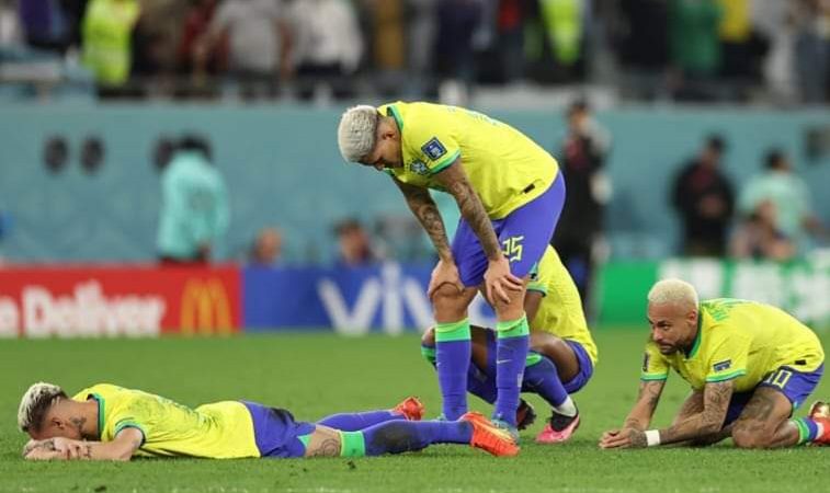 LLORA BRASIL