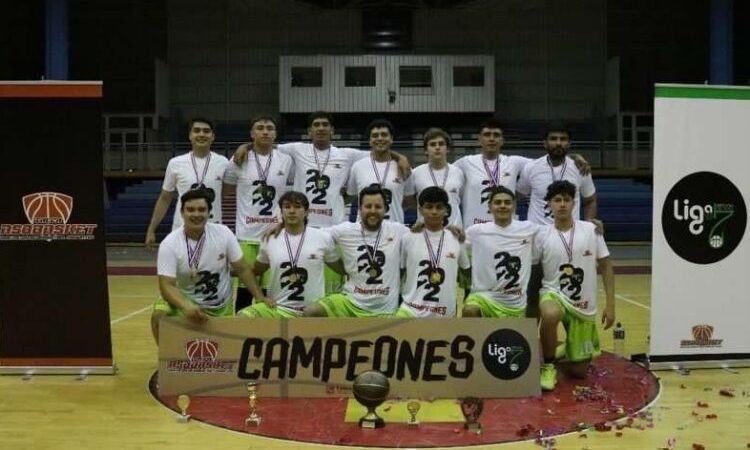 Liga 7 de Talca bajó el telón con celebraciones y frustraciones