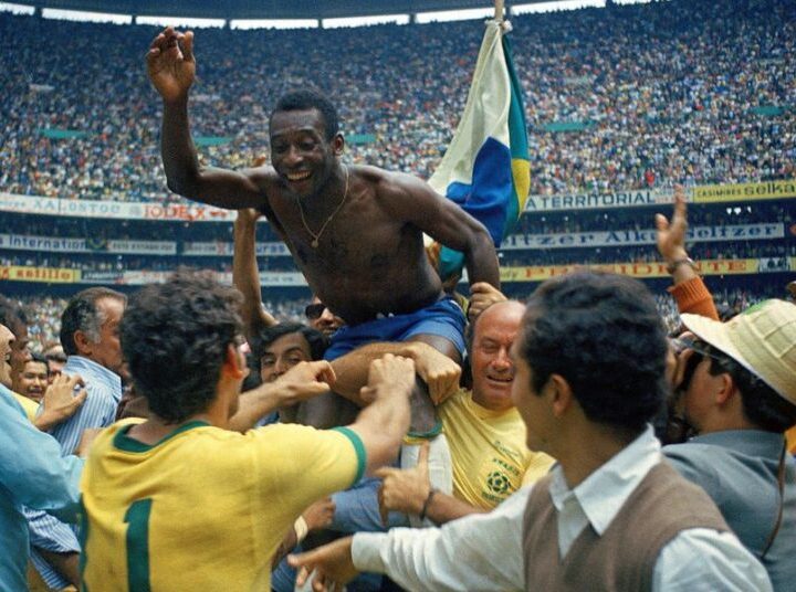 El Mundo llora la partida de “Rey” Pelé