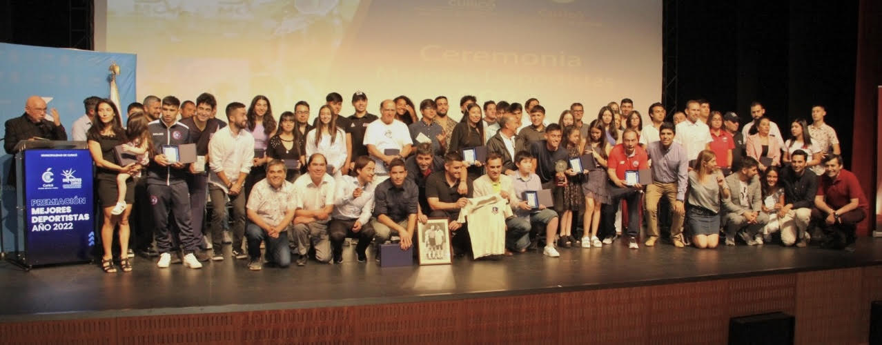 Con éxito se llevó a efecto ceremonia de premiación de los mejores deportistas del año Curicó 2022