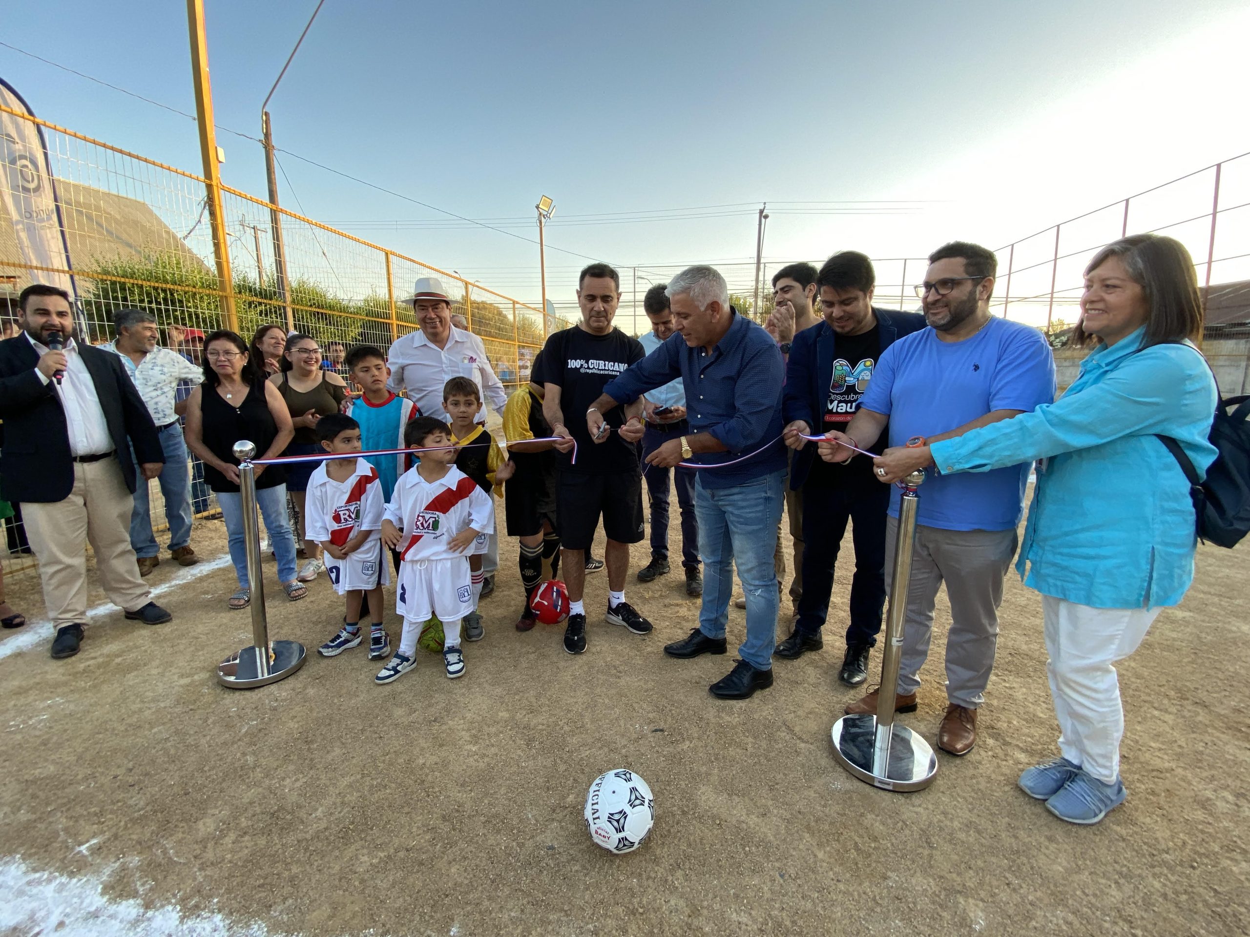 Club Juventud Santa Marta de Sarmiento inauguró su nueva cancha de baby futbol