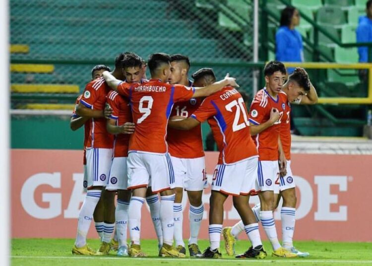 La Rojita igualó en debut en el Sudamericano con rojinegro en cancha