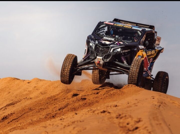 Francisco López pierde tiempo, pero sigue al acecho del podio