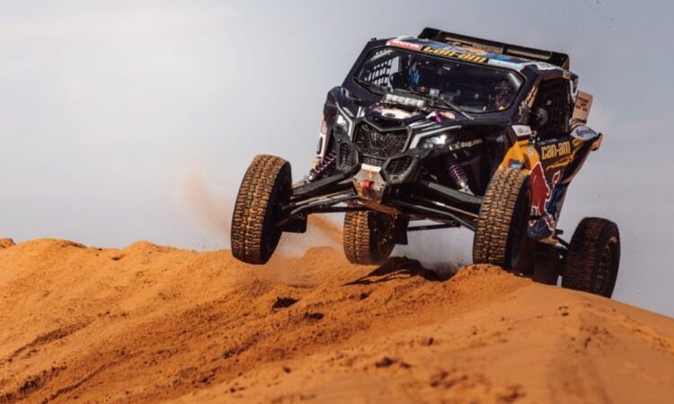 Francisco López pierde tiempo, pero sigue al acecho del podio